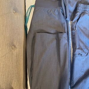 Figs Women's Graphite Livingston Pants